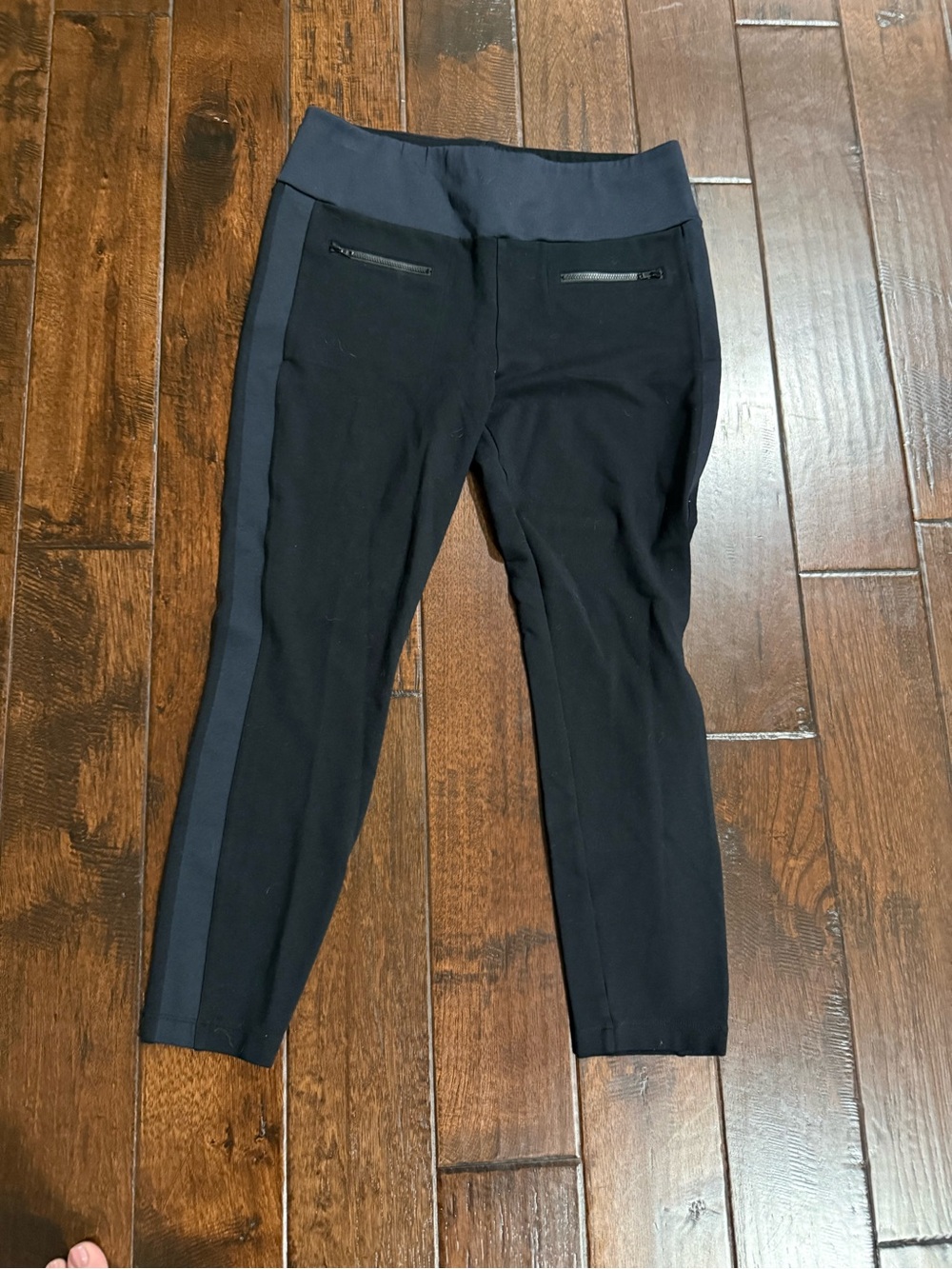 CAbi Tuxedo Leggings - Black - Large